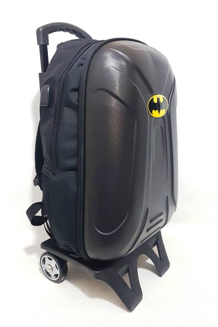 Batman USB Girişli Çekçekli Okul Çantası 